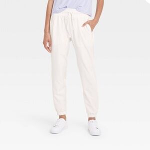 ⭐️ all in motion Cream Women's Woven Joggers Size XXL